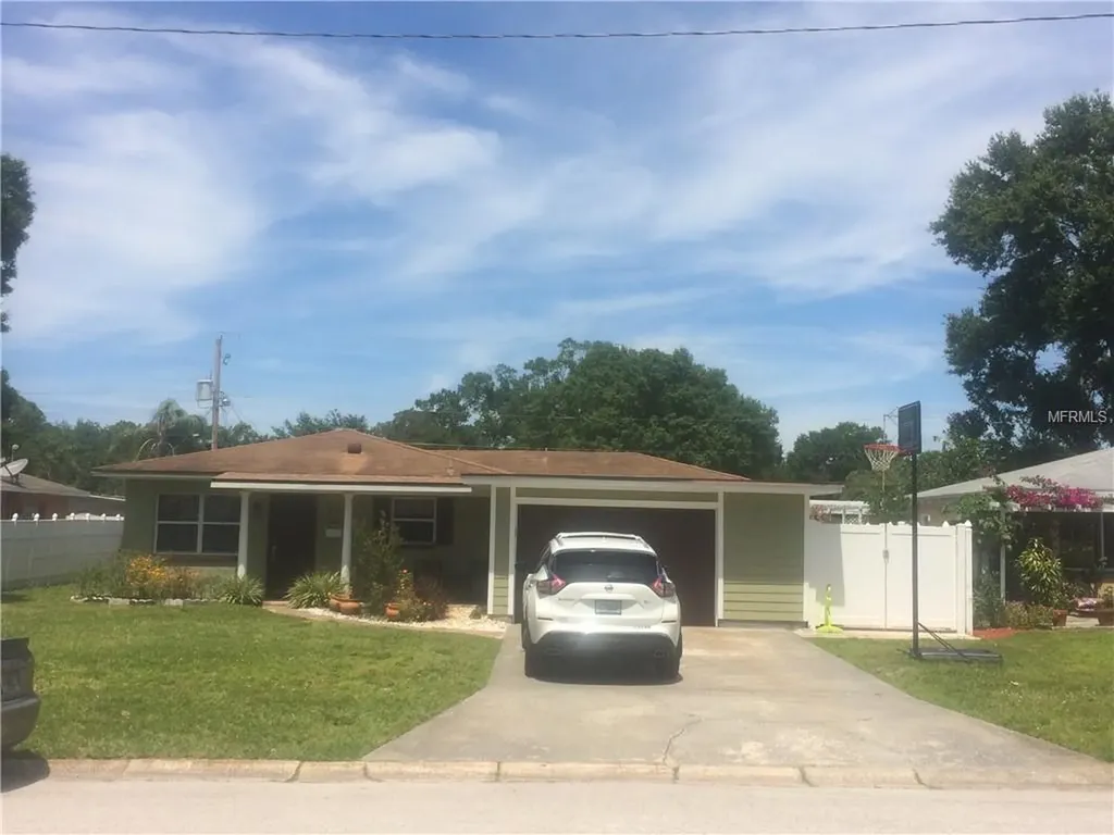 3313 W Ellicott Street Tampa FL 33614