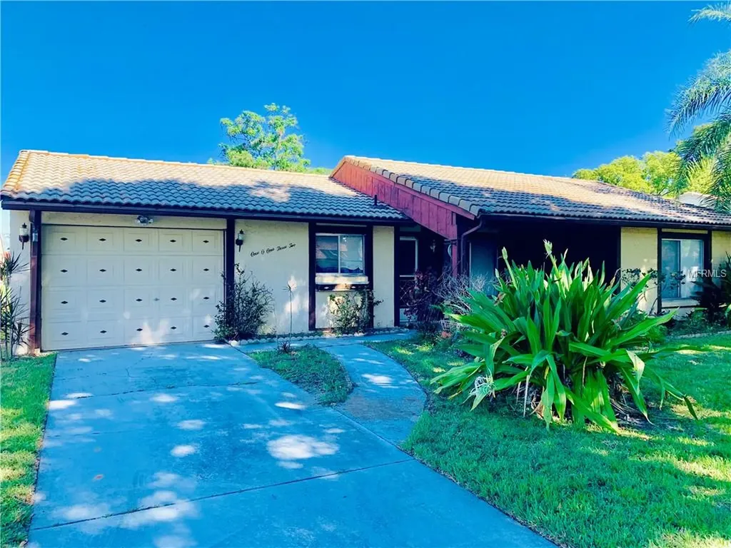 10132 Bluff Court Orlando FL 32821
