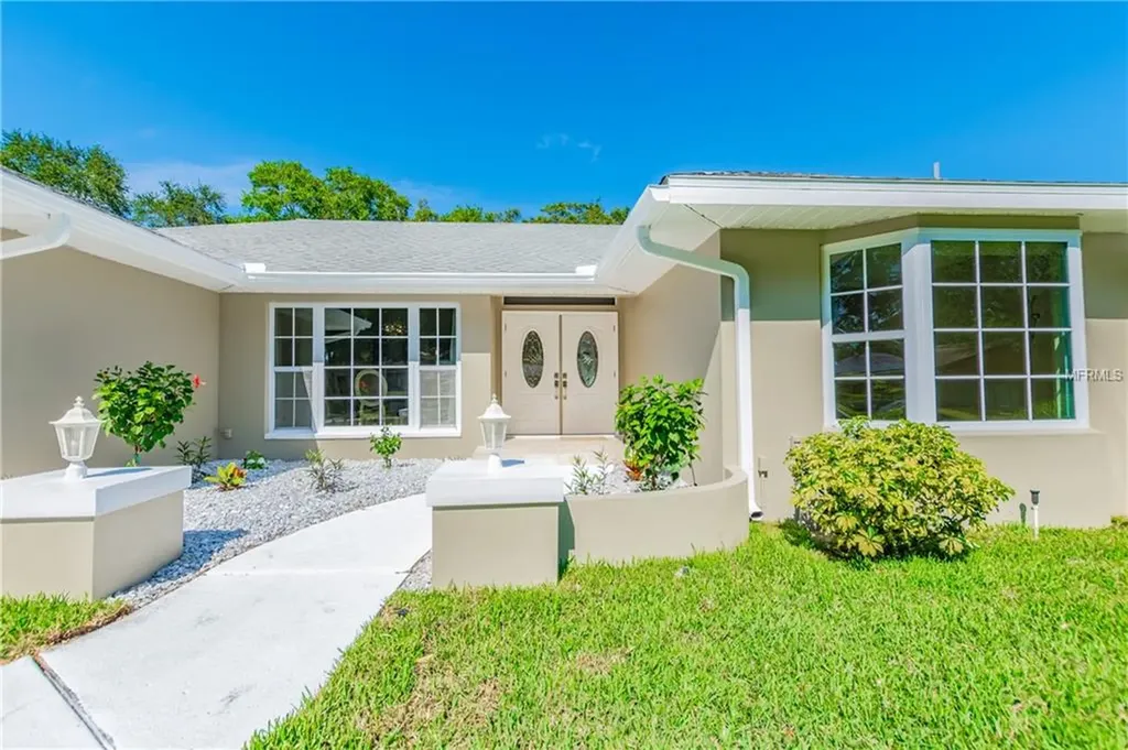 1555 Misty Plateau Trail Clearwater FL 33765