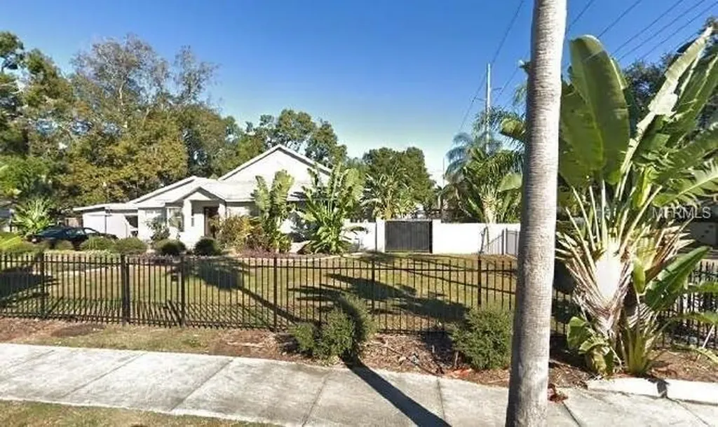 3601 W Kensington Avenue Tampa FL 33629