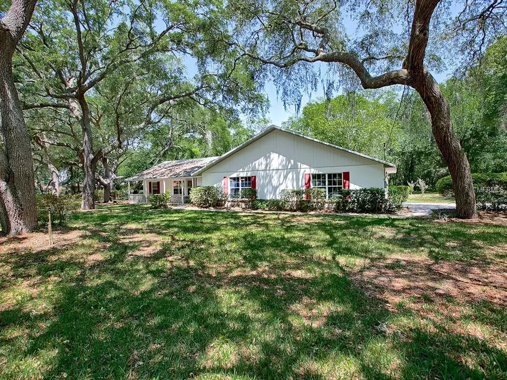 10637 Poe Street Leesburg FL 34788