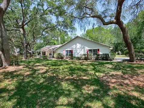 10637 Poe Street Leesburg FL 34788