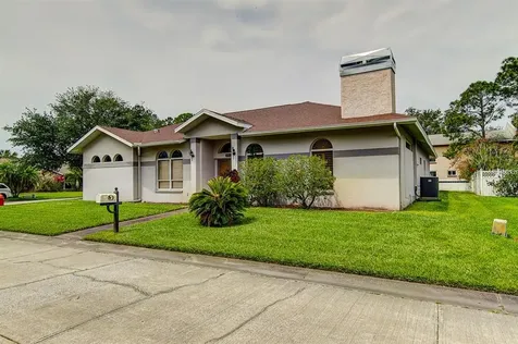 1951 Glen Lakes Circle N St Petersburg FL 33702
