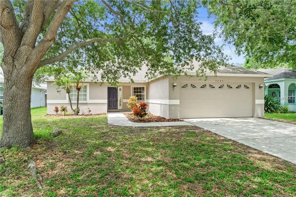 5785 147th Avenue N Clearwater FL 33760