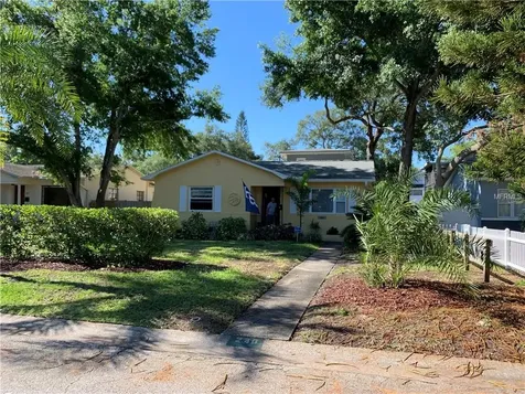 240 24th Avenue N St Petersburg FL 33704