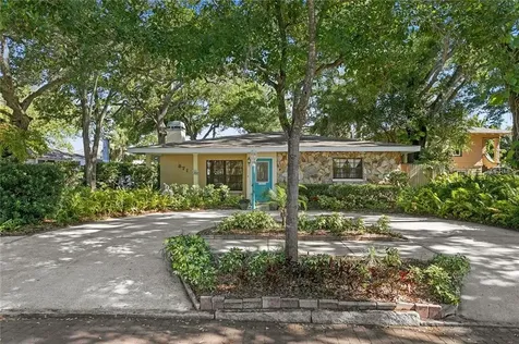 871 20th Avenue N St Petersburg FL 33704
