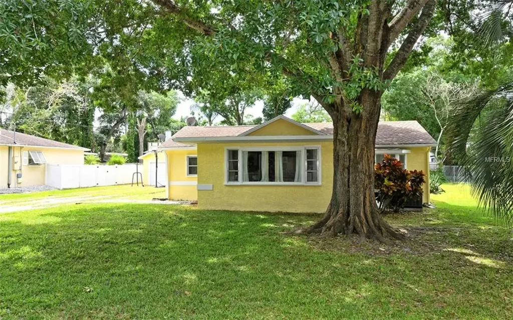 4616 Garcia Avenue Sarasota FL 34233
