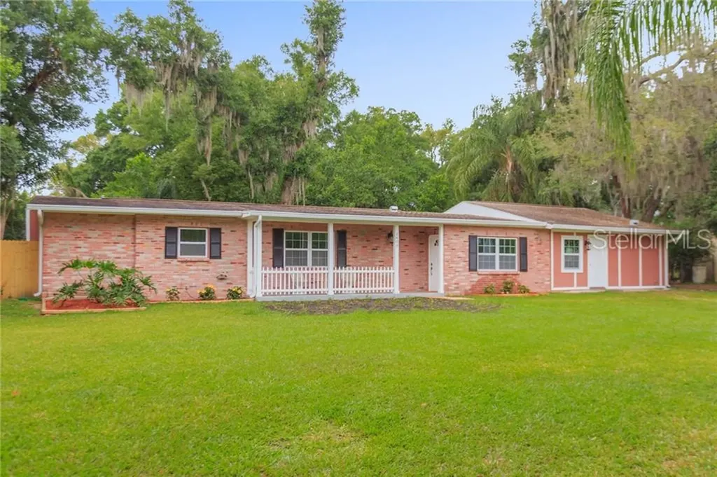 2409 Giddens Avenue Seffner FL 33584