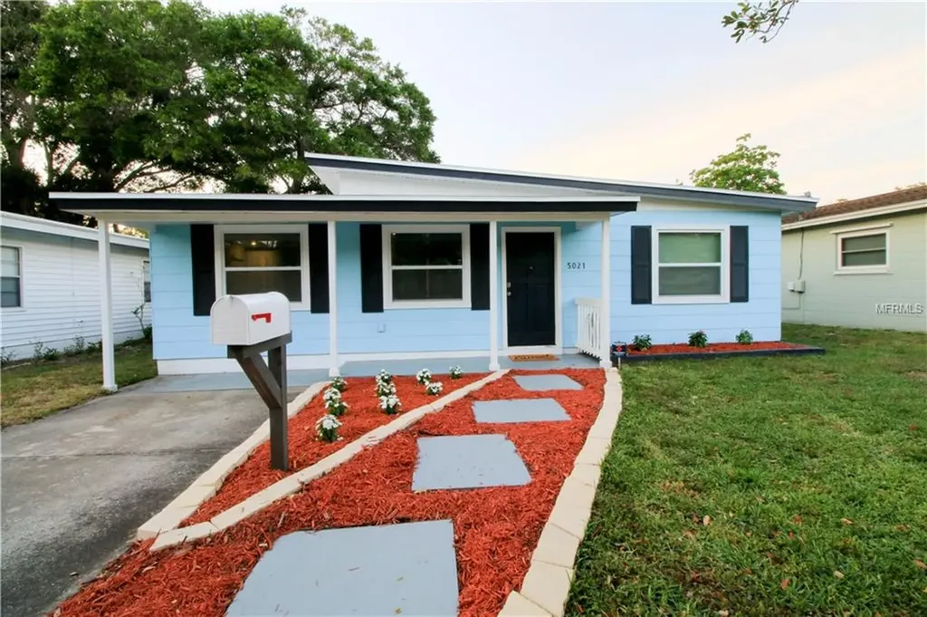 5021 15th Avenue N St Petersburg FL 33710