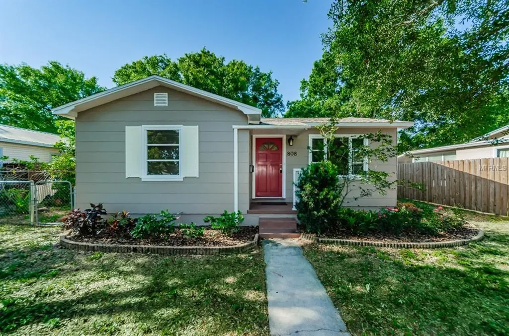 808 53rd Avenue N St Petersburg FL 33703