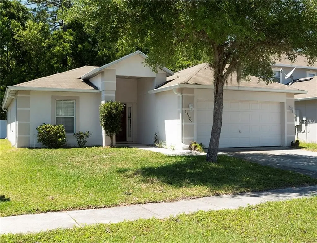 13825 Econ Woods Lane Orlando FL 32826