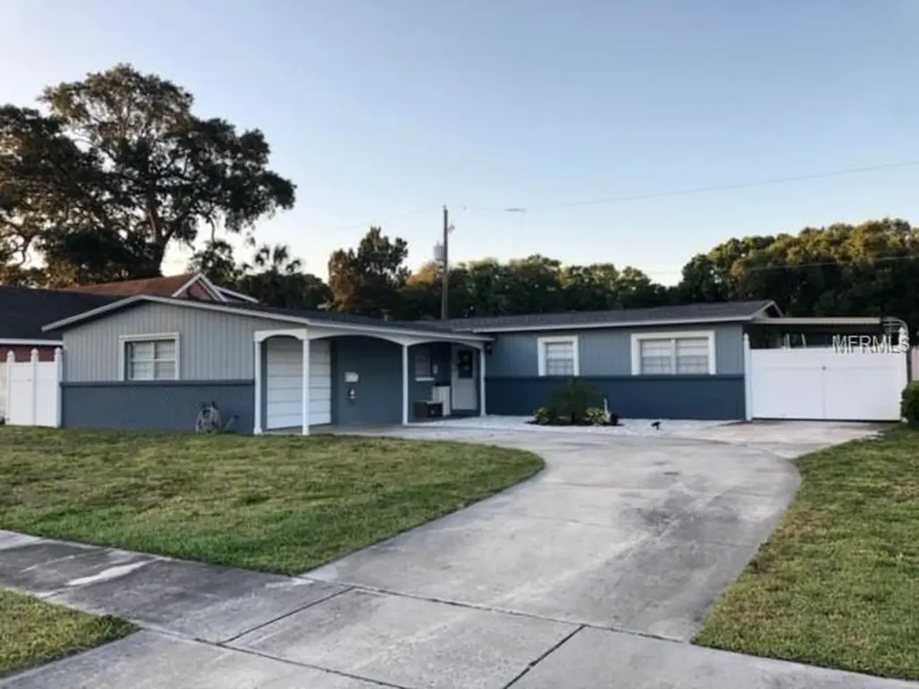 7602 W Hanna Avenue Tampa FL 33615