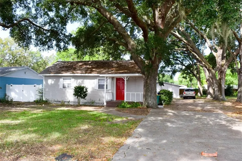 495 Fern Avenue Tavares FL 32778