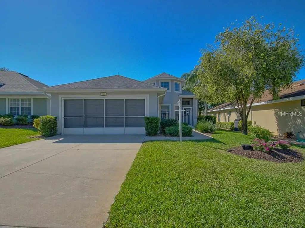 3328 Flagship Avenue Tavares FL 32778
