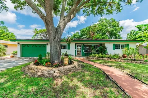 5948 Grove Street S St Petersburg FL 33705