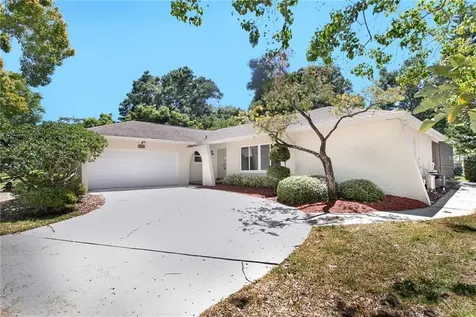 12904 Mia Circle Largo FL 33774