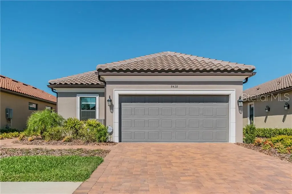 8428 Alberata Vista Drive Tampa FL 33647