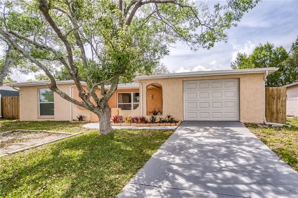 7040 Fox Hollow Drive Port Richey FL 34668