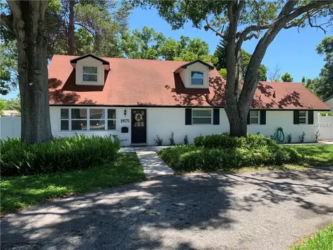 1875 Almeria Way S St Petersburg FL 33712
