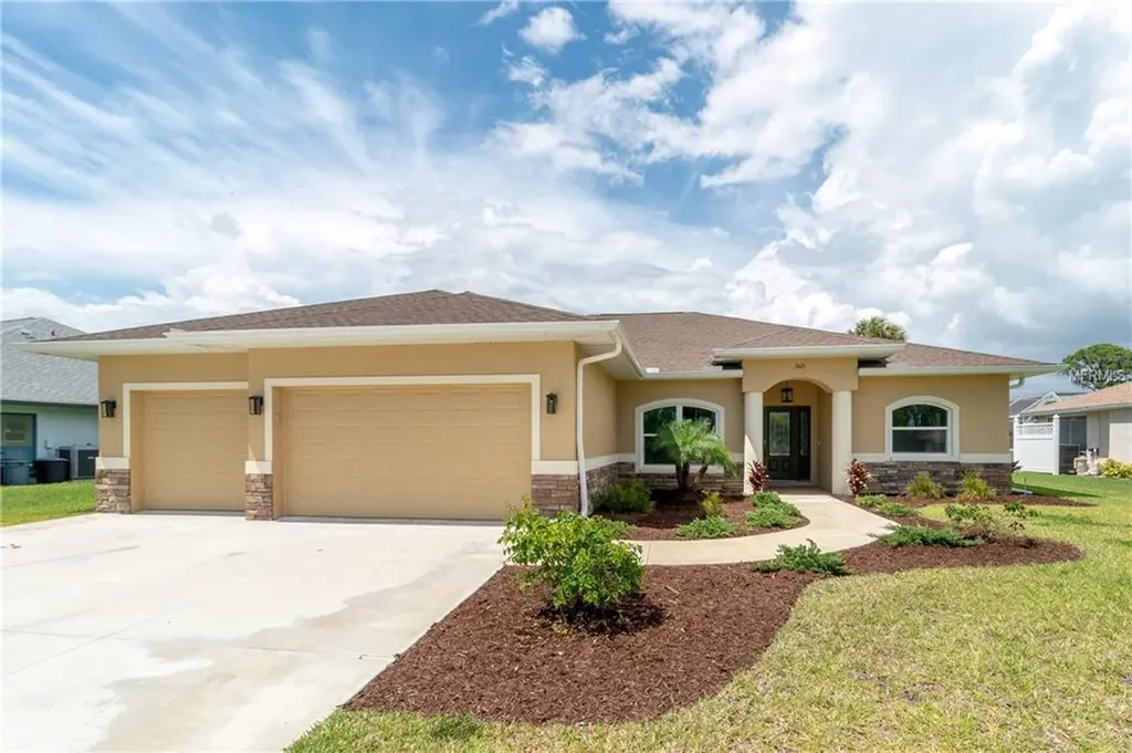 565 Rotonda Circle Rotonda West FL 33947
