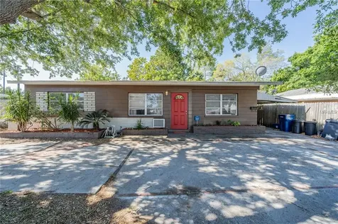 1808 Bayshore Gardens Parkway Bradenton FL 34207