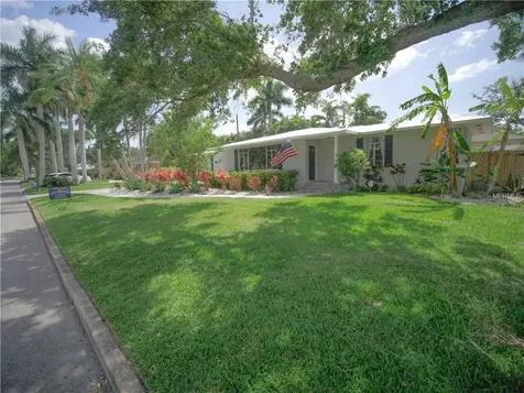 116 22nd Street W Bradenton FL 34205
