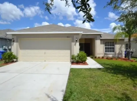8421 Carriage Pointe Drive Gibsonton FL 33534