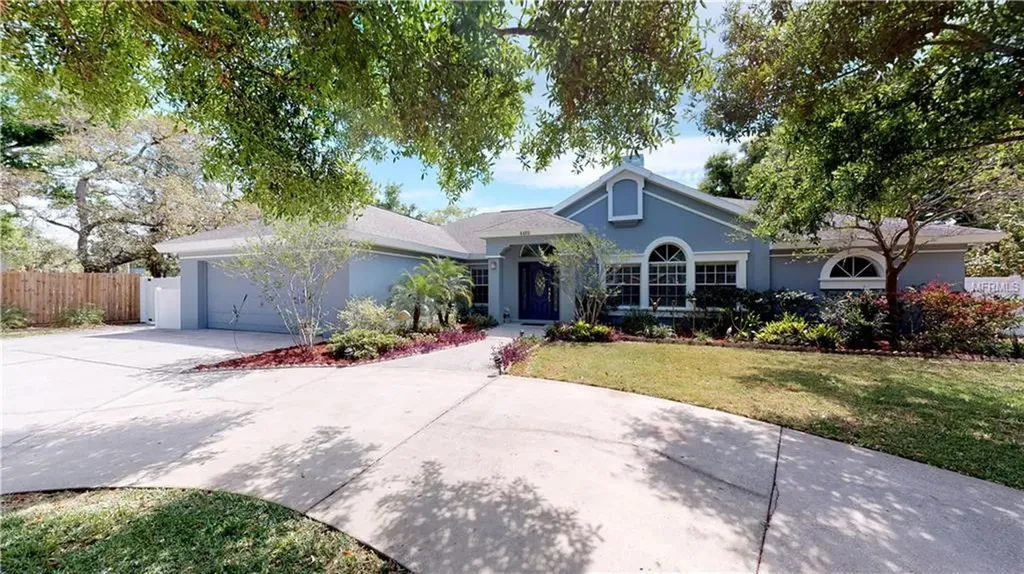 4402 W Lawn Avenue Tampa FL 33611