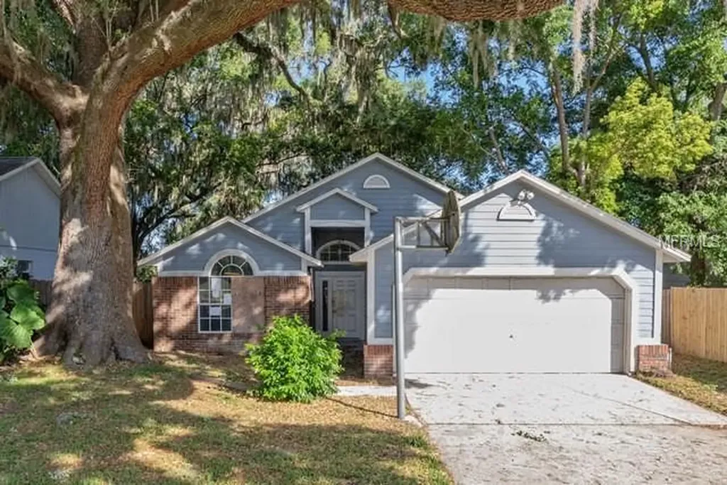 1994 Jenny Court Apopka FL 32703