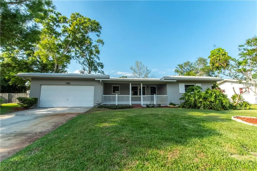 1582 Jeffords Street Clearwater FL 33756