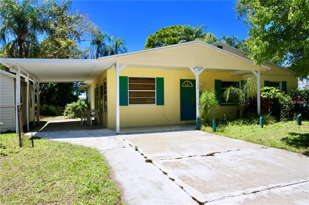 700 Edenville Avenue Clearwater FL 33764