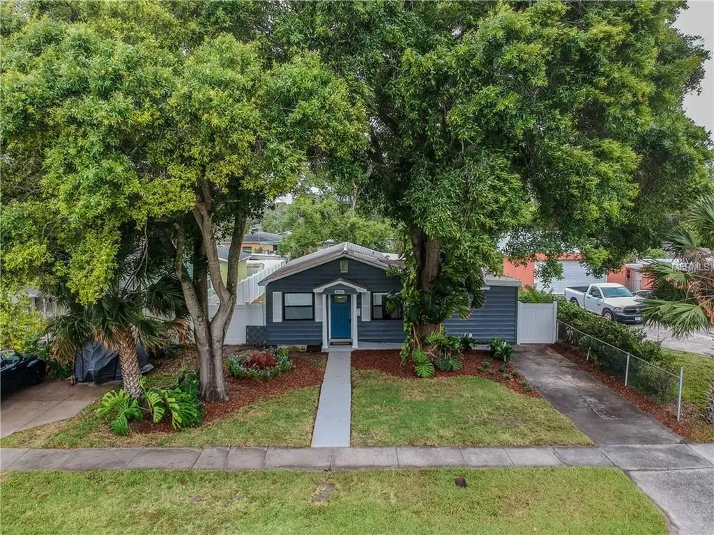 3935 39th Avenue N St Petersburg FL 33714