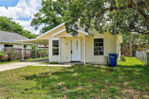 2811 8th Street Court W Bradenton FL 34205