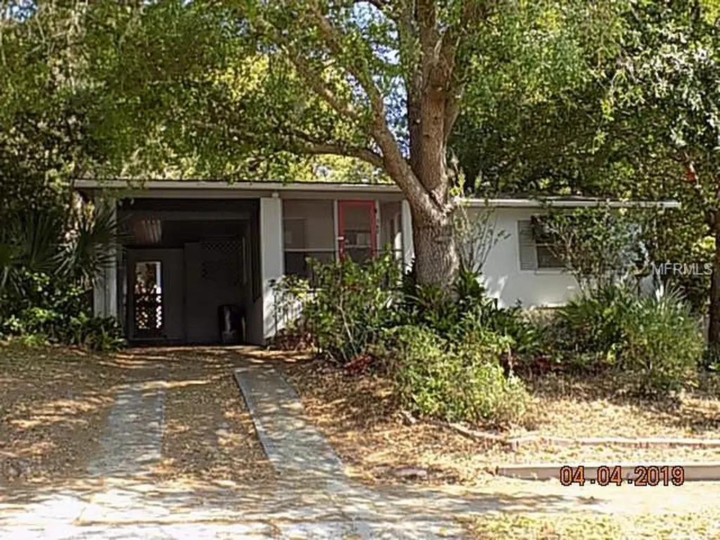 368 W Montrose Street Clermont FL 34711
