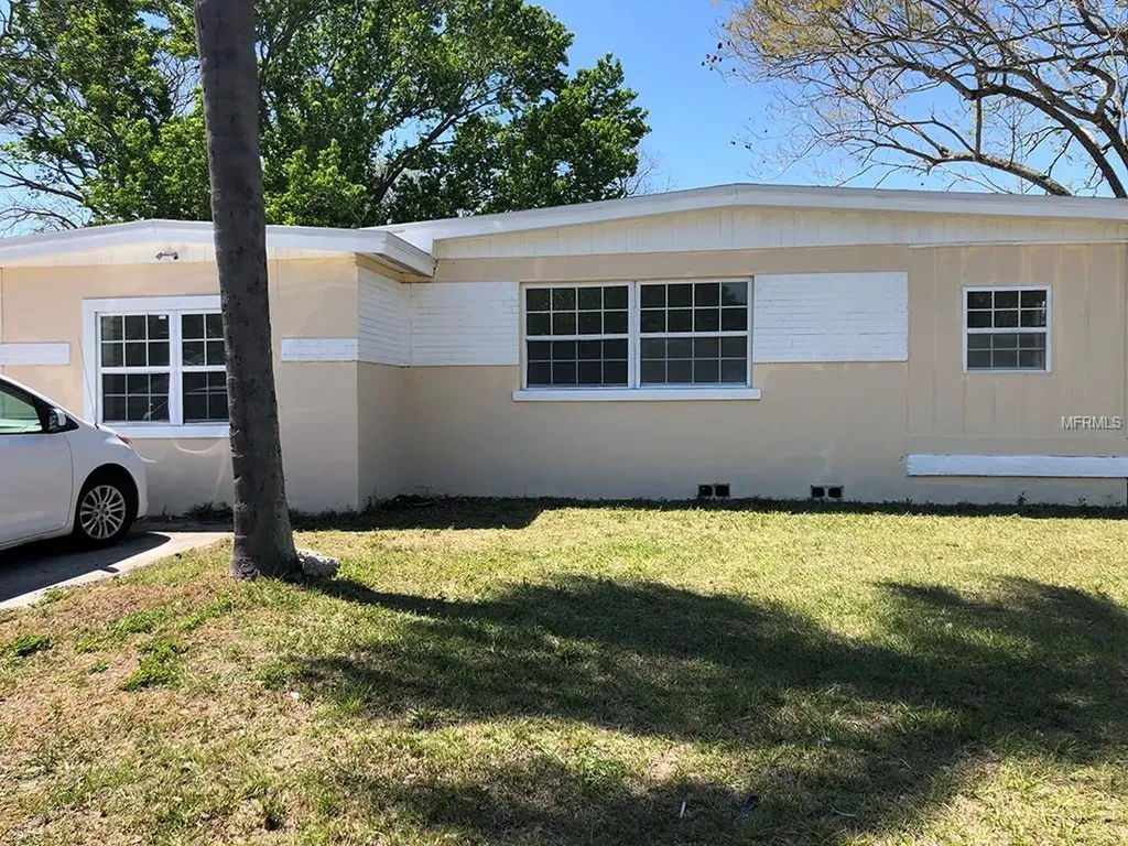4300 11th Avenue N St Petersburg FL 33713