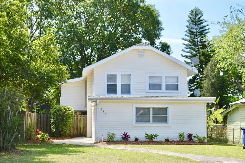 216 W Comanche Avenue Tampa FL 33604