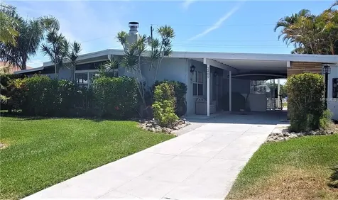 2405 S Radcliffe Place Bradenton FL 34207