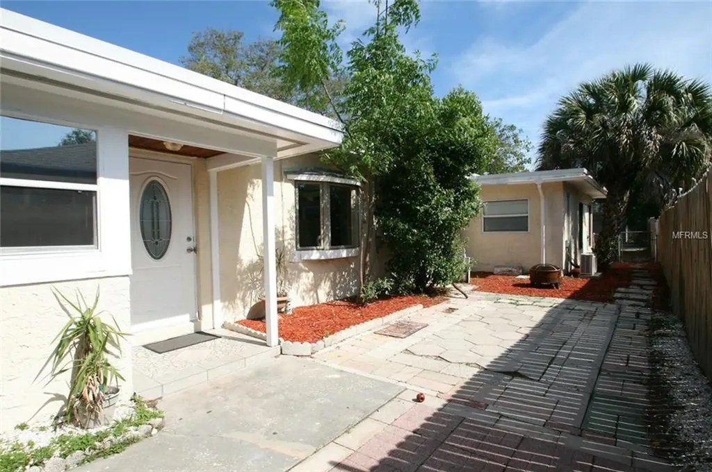 6440 2nd Avenue S St Petersburg FL 33707