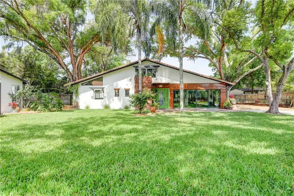 6327 Barcellona Road Land O Lakes FL 34637