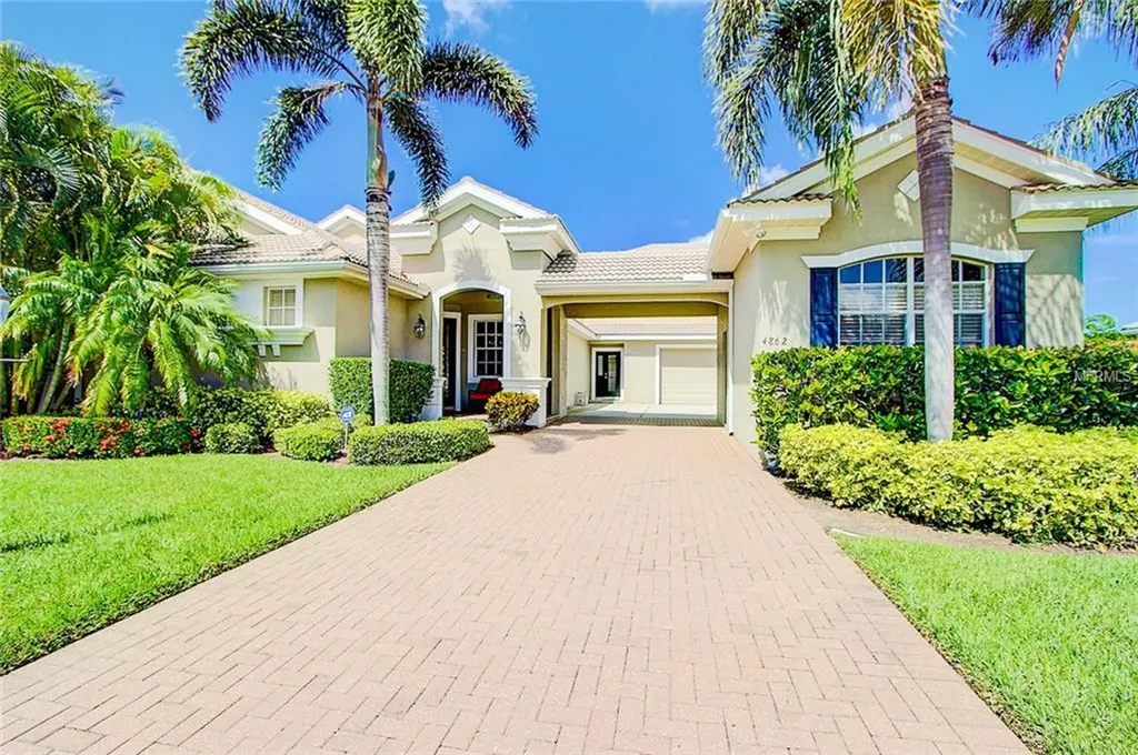 4862 Edgemont Court Sarasota FL 34233