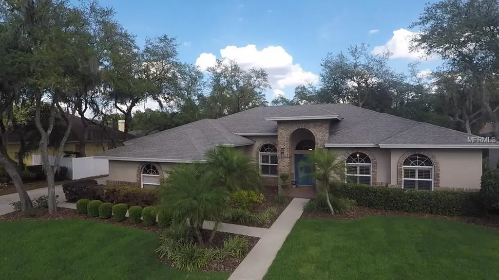 2802 Clubhouse Drive Plant City FL 33566