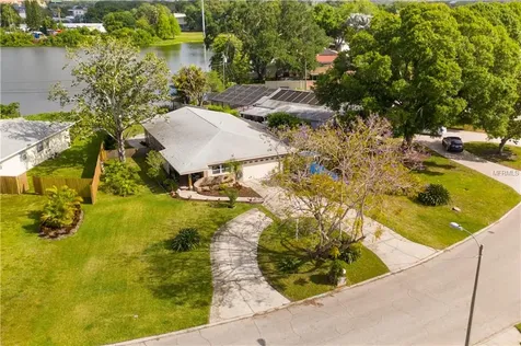10573 Blossom Lake Drive Seminole FL 33772