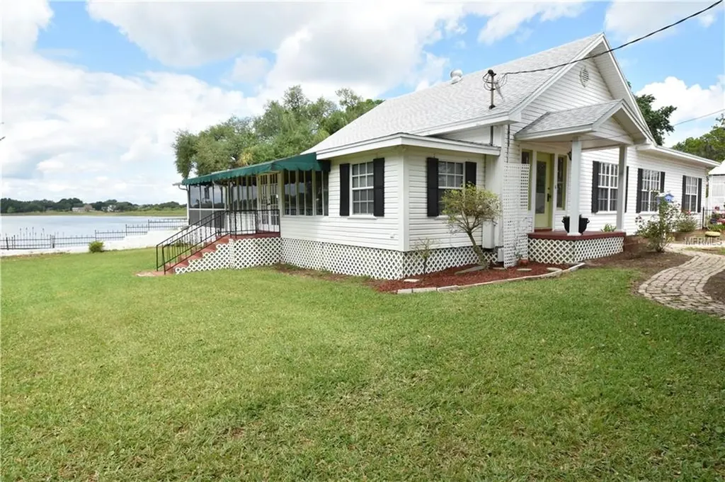 919 Hill Drive Haines City FL 33844