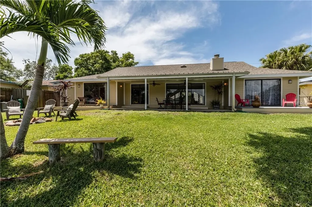 6960 Dr Martin Luther King Jr Street S St Petersburg FL 33705