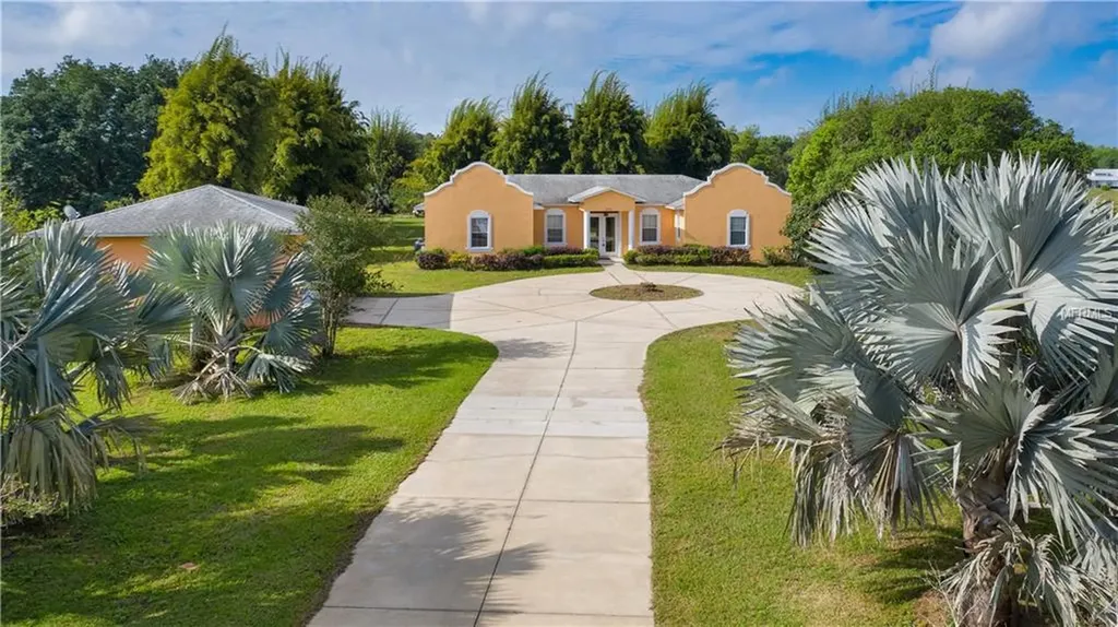 6816 Greengrove Boulevard Clermont FL 34714