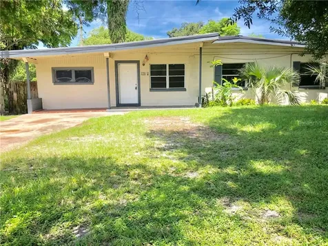 128 W Jinkins Circle Sanford FL 32773