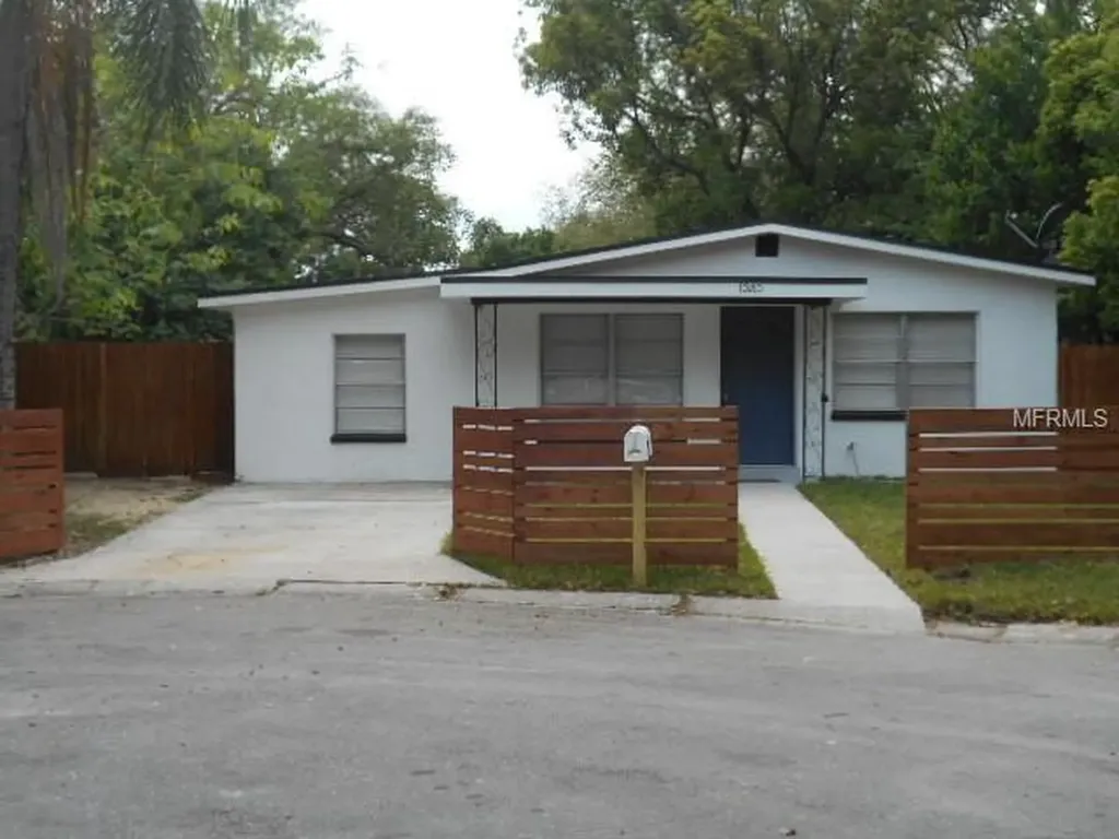 10210 N 25th Street Tampa FL 33612