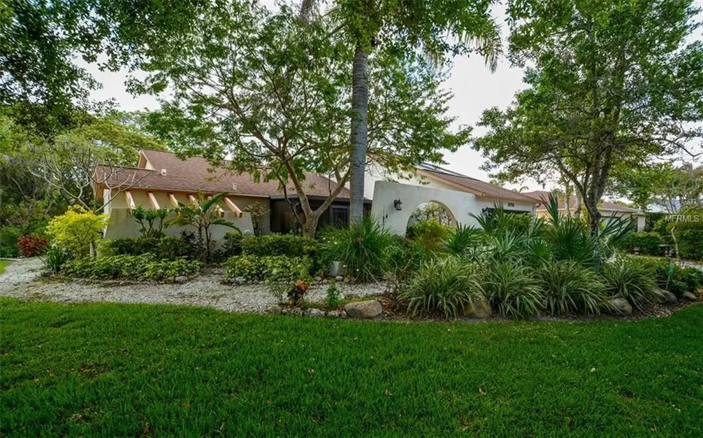 3751 Kingston Boulevard Sarasota FL 34238