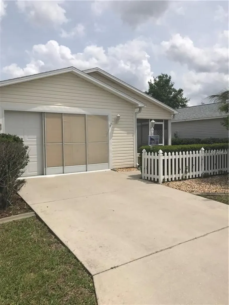 1711 El Nino Street The Villages FL 32162
