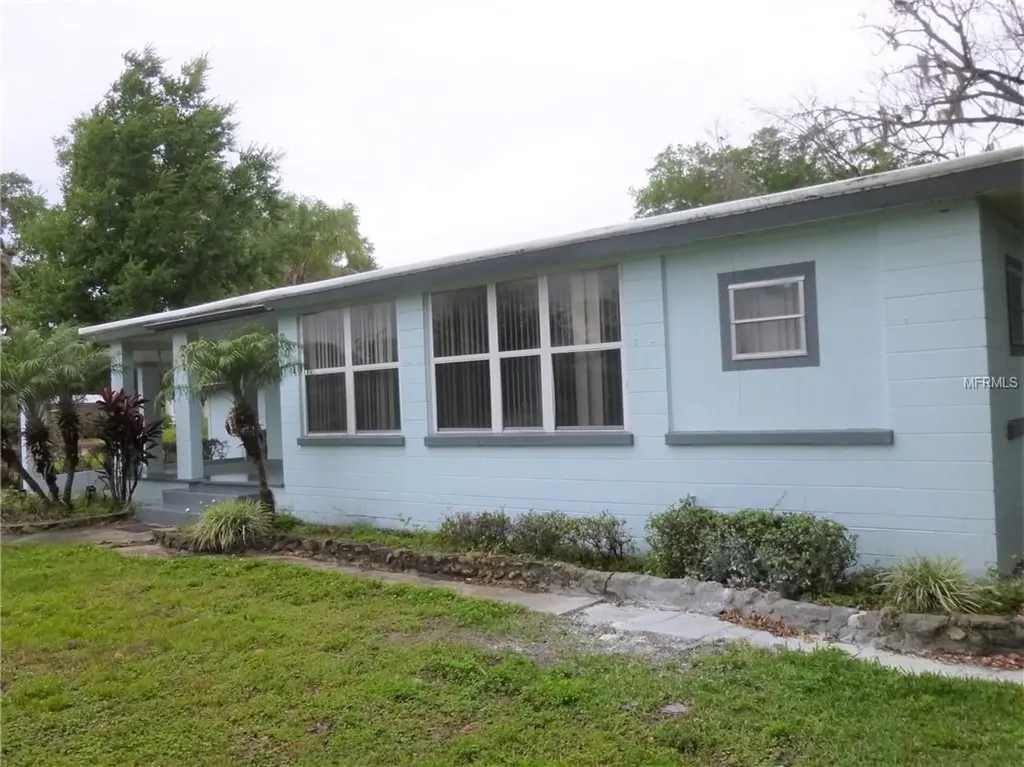 201 N Lake Reedy Boulevard Frostproof FL 33843